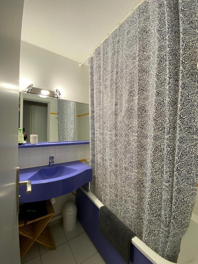 Appartement En Residence Privee, Face A La Mer Avec Acces Direct Plage Hyeres Bagian luar foto